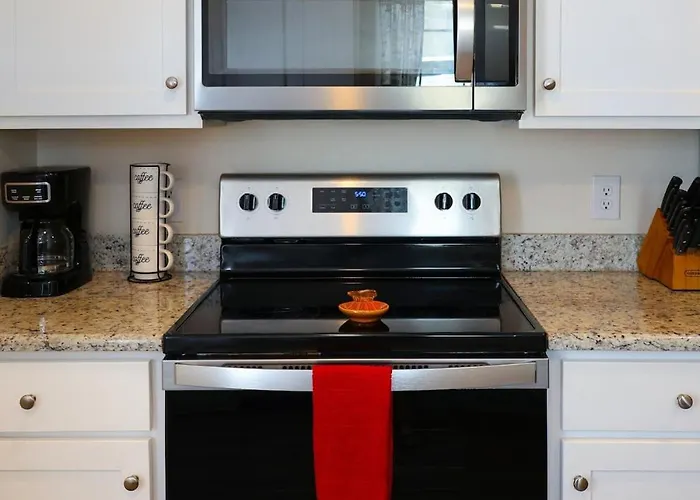 Holiday home Close To Downtown, Beaches, And Nas! Pensacola